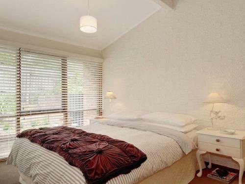Gibraltar Getaway - Cute, Comfortable & Close To Town