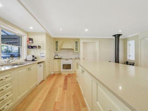 Camelot - Superbly Proportioned And Ideally Located