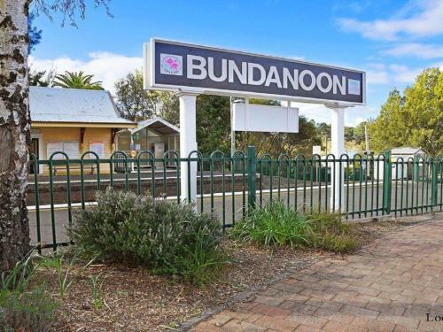 Redhaven House - Spacious, Quiet And Private