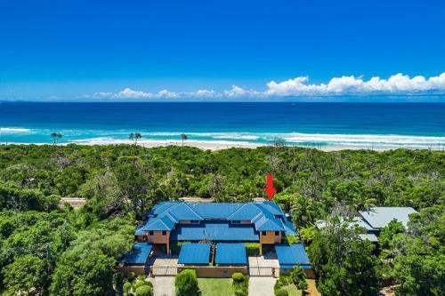 Bayvilla 4 @ The Beach