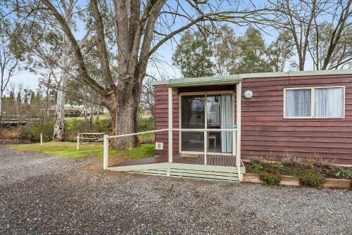 Castlemaine Central Cabin & Van Park