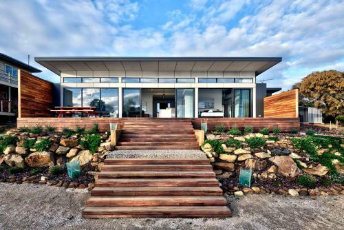 Freycinet Coastal Retreat