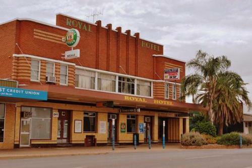Motel Royal Hotel Condobolin