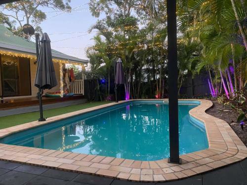 Coolum Beach Hidden Gem With Pool, Wifi, Netflix