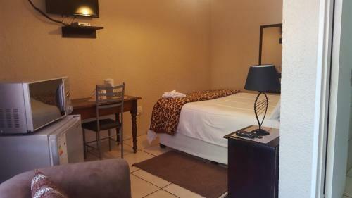 Hostal African Sky Guest House