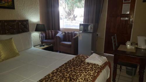 Hostal African Sky Guest House