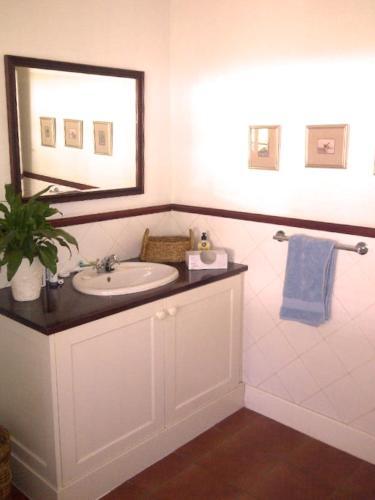 Hostal 4living Guesthouse