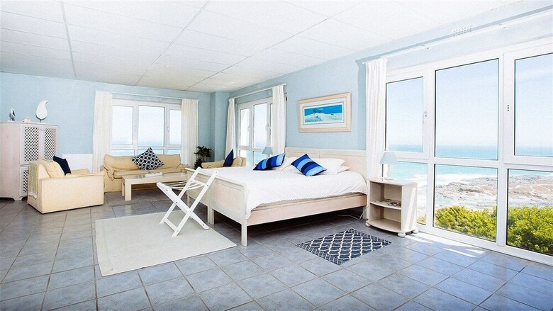 Bed & Breakfast Swept Away Guesthouse