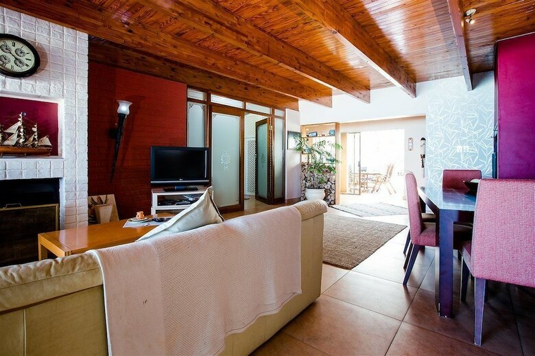 Bed & Breakfast Swept Away Guesthouse