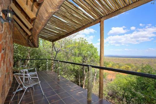 Bed & Breakfast Ehlathini Lodge