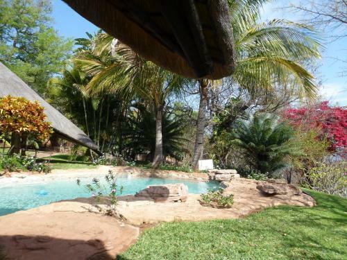 Bed & Breakfast Ehlathini Lodge