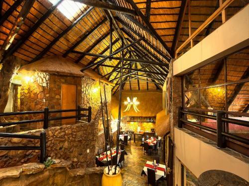 Bed & Breakfast Ehlathini Lodge