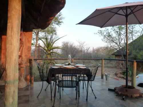 Bed & Breakfast Ehlathini Lodge