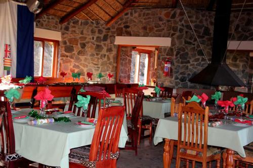 Oppiberg Restaurant And Lodge