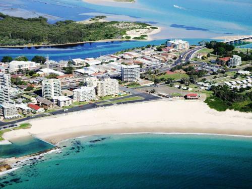 Apartamento Beachpoint 302 - On The Beach!