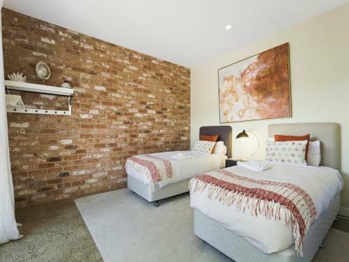 Embracing Evandale - Hosted By L'abode Accommodation
