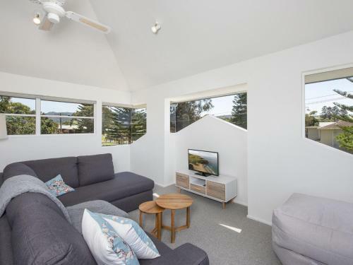 Amethyst Gerringong 4pm Check Out Sundays