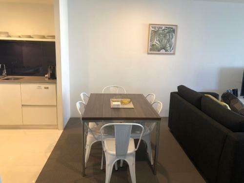Apartamento Seabreeze Holidayz On Cavill Ocean View