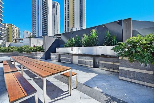 Apartamento Seabreeze Holidayz On Cavill Ocean View