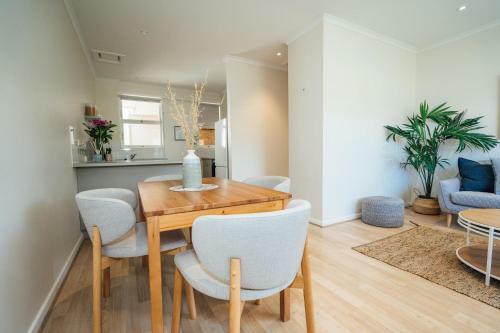 Apartamento Beachy Keen On Moseley - Wifi - Netflix - Pool - Spa