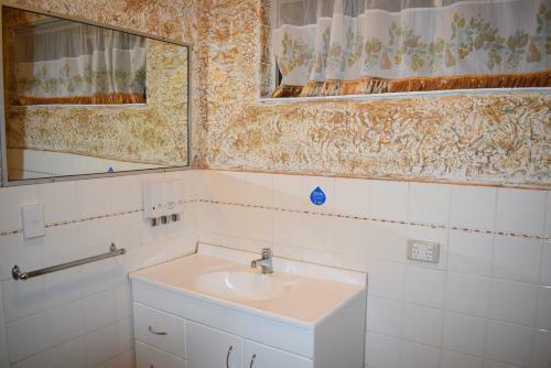 The Queenslander Motel