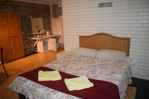 The Queenslander Motel