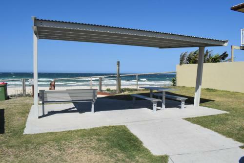 The Queenslander Motel