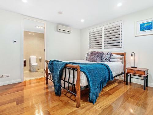 4.5 Million Dollar Dream Mansion In Surfers Paradise