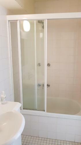 Apartamento Budget Accommodation In Trickett Surfers