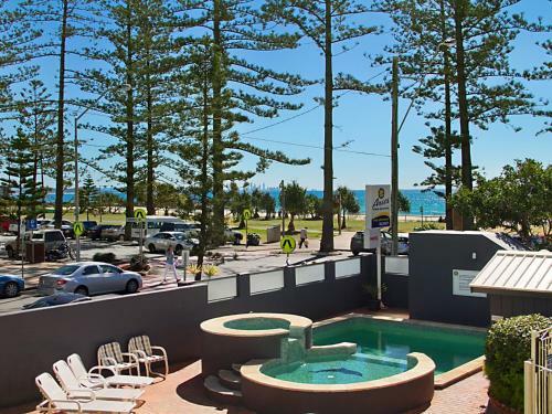Aries Unit 5 - Beachfront Central Coolangatta