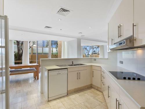 Spacious 3 Bedroom Family Apartment