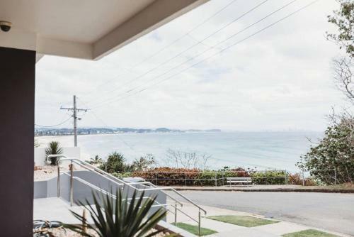 Apartamento Kirra Hill Coolangatta Renovated Apt W Beach Views