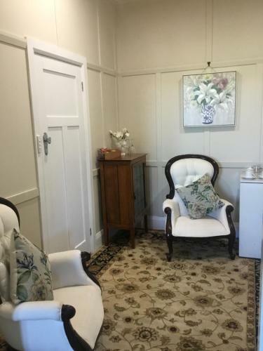 Bed & Breakfast Araluen Historic House Deluxe Room