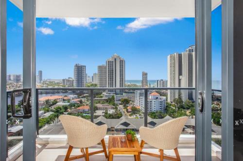 2-bed Beach Apartment With Pool, Parking And Balcony