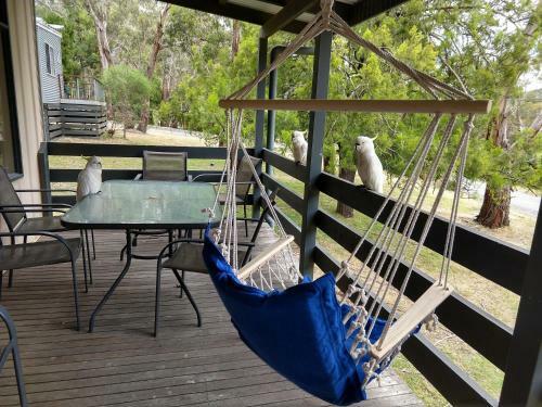 Cockatoo Cabin