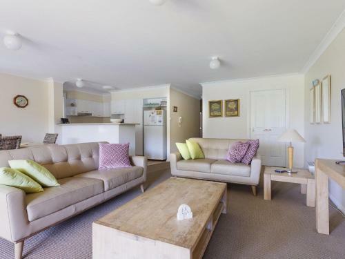 Aquarius Apartment 3