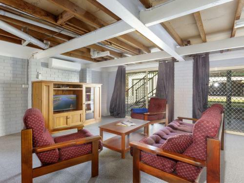 Close To The Myall River - Pet Welcome