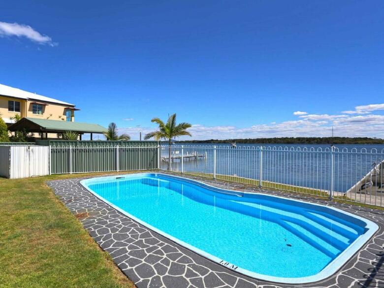 Camawood Unit 1 2 Spenser Street