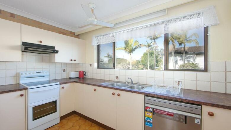 Camawood Unit 1 2 Spenser Street