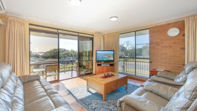 Camawood Unit 1 2 Spenser Street