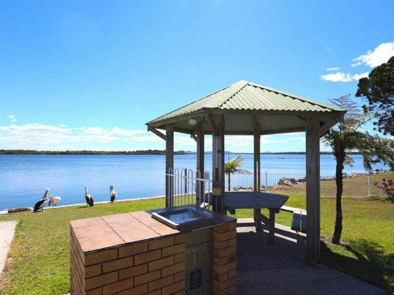 Camawood Unit 1 2 Spenser Street