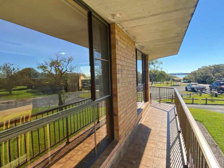 Camawood Unit 1 2 Spenser Street