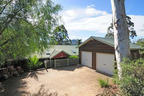 Bonnie Doon - Family Friendly Home!