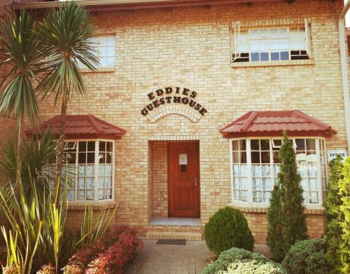 Hostal Eddies Self Catering Or B&B