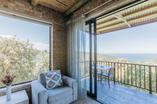 Hostal Vic Bay Surfari