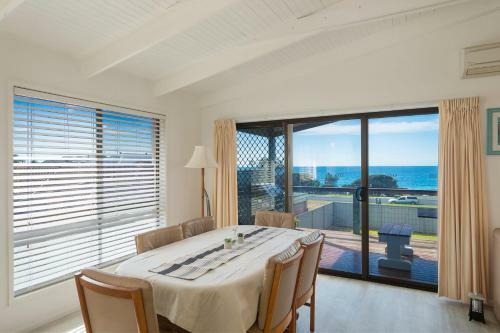 Kianga Parade Beach House