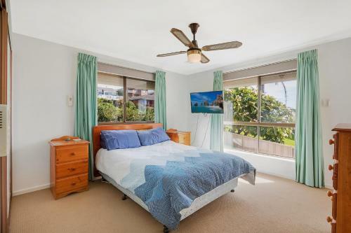 Kianga Parade Beach House