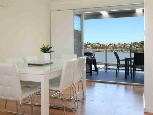 Kiama Sunrise Kiama And Surrounds 4pm Check Out Sundays