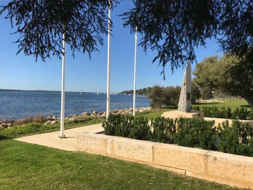 Estuary Cottage, Mandurah, Dawesville