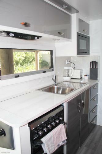 Longford Riverside Caravan Park